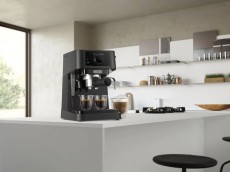 Delonghi EC230.BK eszpressz&oacute; k&aacute;v&eacute;főző Konyhai term&eacute;kek - K&aacute;v&eacute;főző / k&aacute;v&eacute;&ouml;rlő / kieg&eacute;sz&iacute;tő - Pressz&oacute; k&aacute;v&eacute;főző - 369925