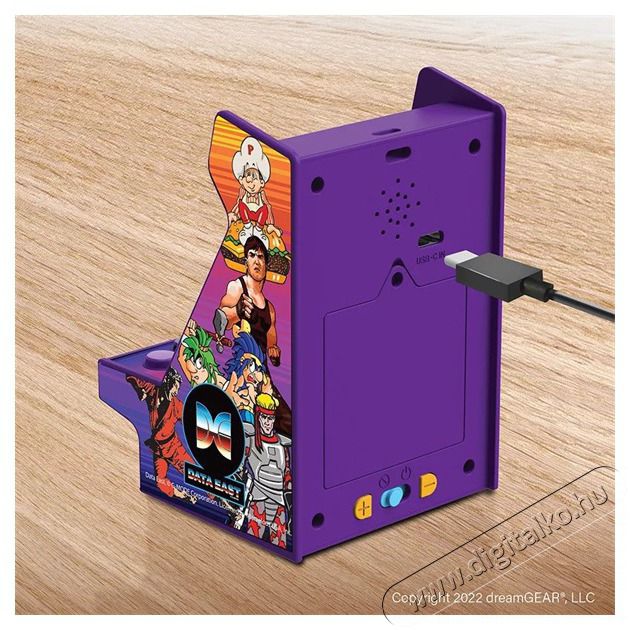 DREAMGEAR My Arcade DUGNL-4121 Data East 200+ Nano Player Retro Arcade 4.5hordozhat&oacute; j&aacute;t&eacute;kkonzol Iroda &eacute;s sz&aacute;m&iacute;t&aacute;stechnika - J&aacute;t&eacute;k konzol - Kontroller - 499138