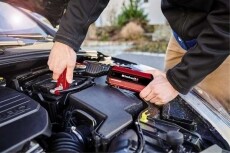 Einhell CE-JS 8 ind&iacute;t&aacute;s r&aacute;seg&iacute;tő/power bank Aut&oacute;hifi / Aut&oacute; felszerel&eacute;s - Aut&oacute;s / aut&oacute;hifi kieg&eacute;sz&iacute;tő - Aut&oacute; akkumul&aacute;tor t&ouml;ltő - 352257