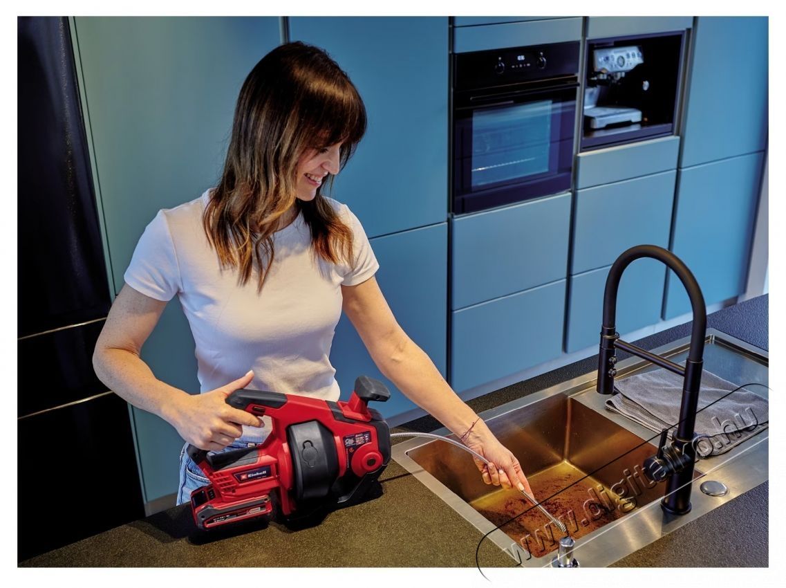 Einhell Power-X-Change TE-DA 18/760 Li Solo Akkus csőtiszt&iacute;t&oacute;, 18 V, 7,6 m tekercs, 560 RPM, 7 mm spir&aacute;l, Akkumul&aacute;tor &eacute;s t&ouml;ltő n&eacute;lk&uuml;l H&aacute;ztart&aacute;s / Otthon / K&uuml;lt&eacute;r - Szersz&aacute;m - Egy&eacute;b szersz&aacute;m - 533293