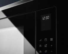 Electrolux LMS4253TMX be&eacute;p&iacute;thető mikrohull&aacute;m&uacute; s&uuml;tő Konyhai term&eacute;kek - Mikrohull&aacute;m&uacute; s&uuml;tő - Mikrohull&aacute;m&uacute; s&uuml;tő (be&eacute;p&iacute;thető) - 353863