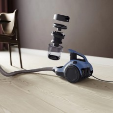 Electrolux ECC21-4SB Ease C2 porzs&aacute;k n&eacute;lk&uuml;li porsz&iacute;v&oacute; 700W - k&eacute;k H&aacute;ztart&aacute;s / Otthon / K&uuml;lt&eacute;r - Porsz&iacute;v&oacute; / takar&iacute;t&oacute;g&eacute;p - Porzs&aacute;k n&eacute;lk&uuml;li porsz&iacute;v&oacute; - 371239