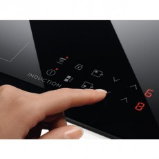 Electrolux LIT30230C Domino be&eacute;p&iacute;thető indukci&oacute;s főzőlap Konyhai term&eacute;kek - S&uuml;tő-főzőlap, tűzhely (szabadon&aacute;ll&oacute;) - Indukci&oacute;s főzőlap (szabadon&aacute;ll&oacute;) - 371202