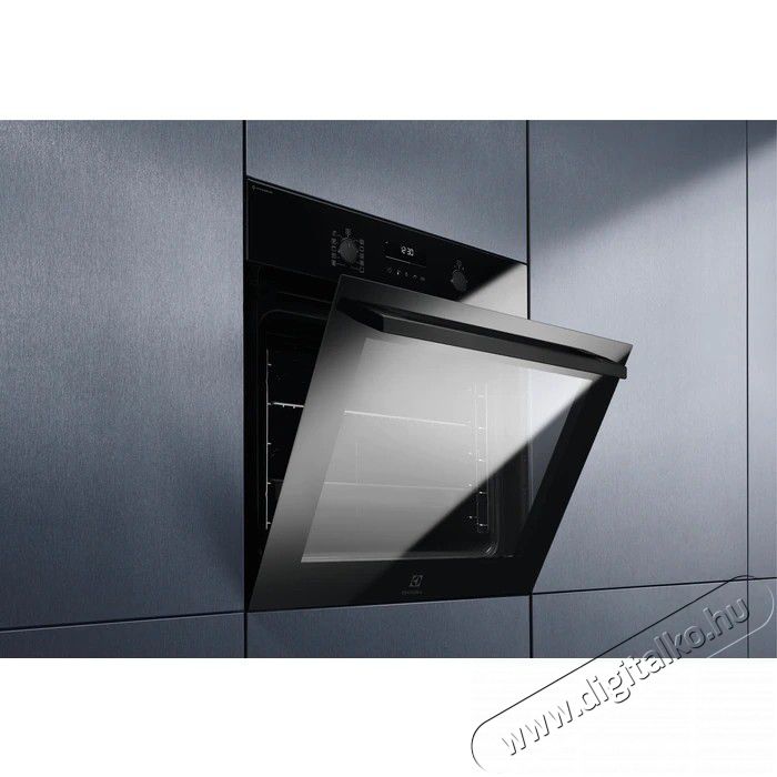 Electrolux EOD6P77WZ be&eacute;p&iacute;thető s&uuml;tő Konyhai term&eacute;kek - S&uuml;tő-főzőlap, tűzhely (be&eacute;p&iacute;thető) - S&uuml;tő (be&eacute;p&iacute;thető) - 372049