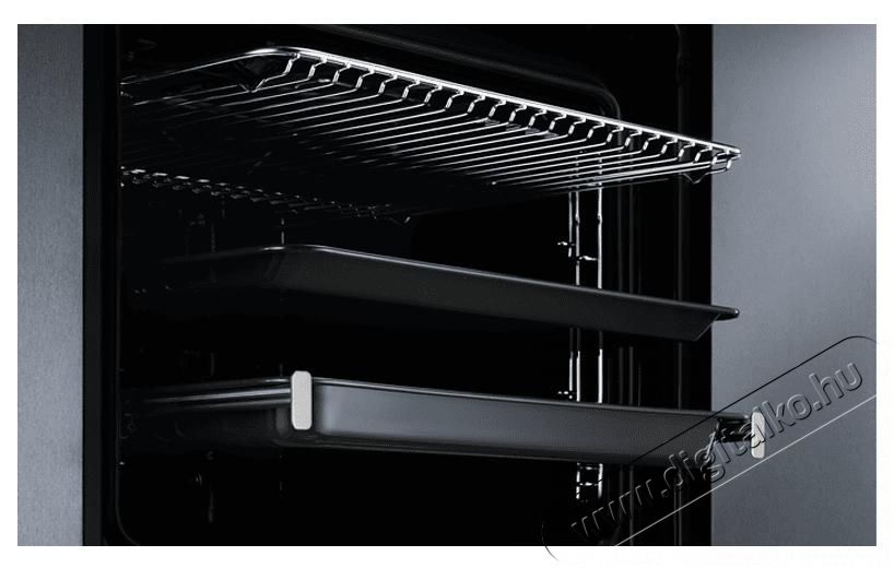 Electrolux EOB8S39WX Be&eacute;p&iacute;thető s&uuml;tő Konyhai term&eacute;kek - S&uuml;tő-főzőlap, tűzhely (be&eacute;p&iacute;thető) - S&uuml;tő (be&eacute;p&iacute;thető) - 372038