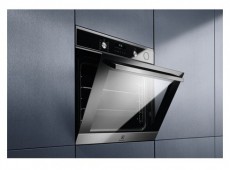 Electrolux EOC6H76X Be&eacute;p&iacute;thető s&uuml;tő Konyhai term&eacute;kek - S&uuml;tő-főzőlap, tűzhely (be&eacute;p&iacute;thető) - S&uuml;tő (be&eacute;p&iacute;thető) - 399671