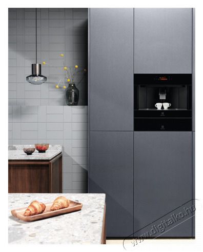 Electrolux KBC85Z K&Aacute;V&Eacute;FŐZŐ BE&Eacute;P&Iacute;THETŐ Konyhai term&eacute;kek - K&aacute;v&eacute;főző / k&aacute;v&eacute;&ouml;rlő / kieg&eacute;sz&iacute;tő - Be&eacute;p&iacute;thető k&aacute;v&eacute;főző - 468424
