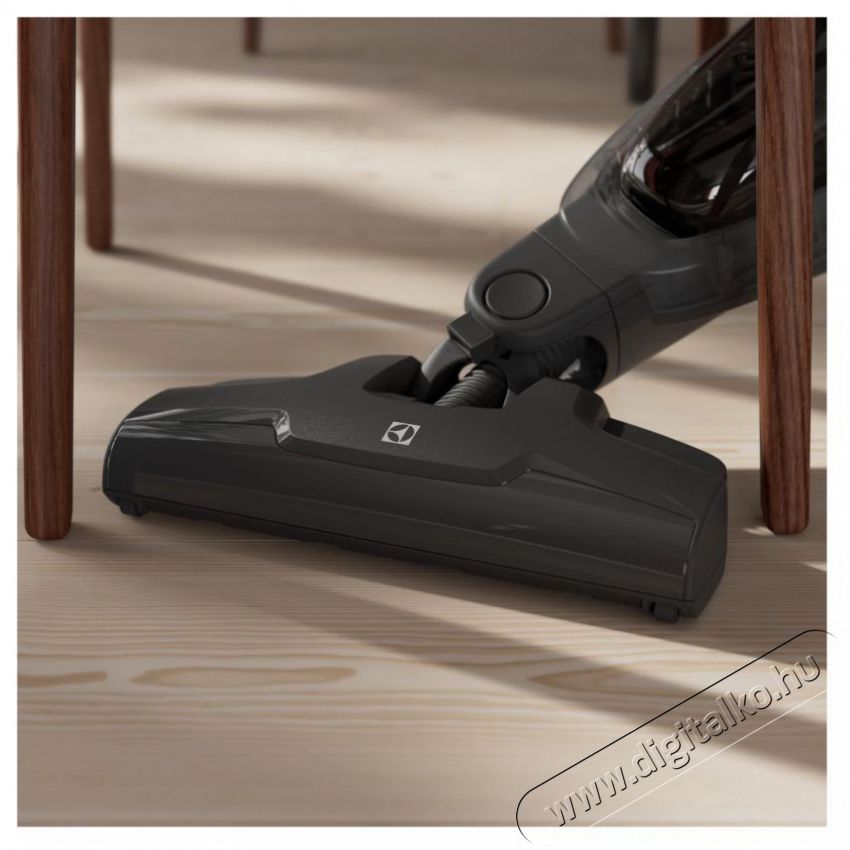 Electrolux ES31CB18SH 300 Clean &Aacute;ll&oacute; porsz&iacute;v&oacute; H&aacute;ztart&aacute;s / Otthon / K&uuml;lt&eacute;r - Porsz&iacute;v&oacute; / takar&iacute;t&oacute;g&eacute;p - K&eacute;zi / &aacute;ll&oacute; porsz&iacute;v&oacute; - 498139