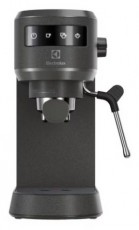 Electrolux E6EC1-6BST Explore 6 pressz&oacute; k&aacute;v&eacute;főző Konyhai term&eacute;kek - K&aacute;v&eacute;főző / k&aacute;v&eacute;&ouml;rlő / kieg&eacute;sz&iacute;tő - Pressz&oacute; k&aacute;v&eacute;főző - 501013
