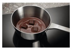 Electrolux EIV84550 FŐZŐLAP BE&Eacute;P&Iacute;THETŐ INDUKCI&Oacute;S Konyhai term&eacute;kek - S&uuml;tő-főzőlap, tűzhely (be&eacute;p&iacute;thető) - Indukci&oacute;s főzőlap (be&eacute;p&iacute;thető) - 503022