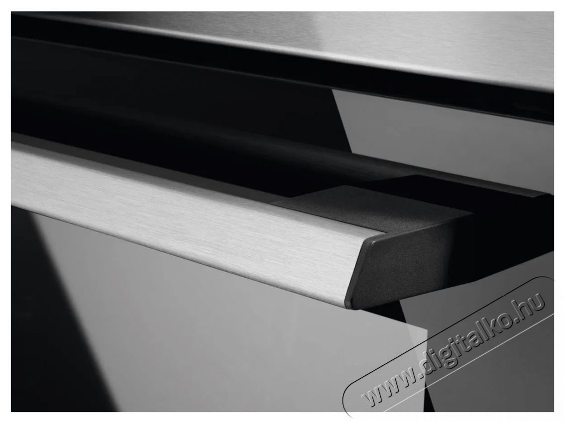 Electrolux 600 FLEX SurroundCook EOF3H40X Konyhai term&eacute;kek - S&uuml;tő-főzőlap, tűzhely (be&eacute;p&iacute;thető) - S&uuml;tő (be&eacute;p&iacute;thető) - 504379