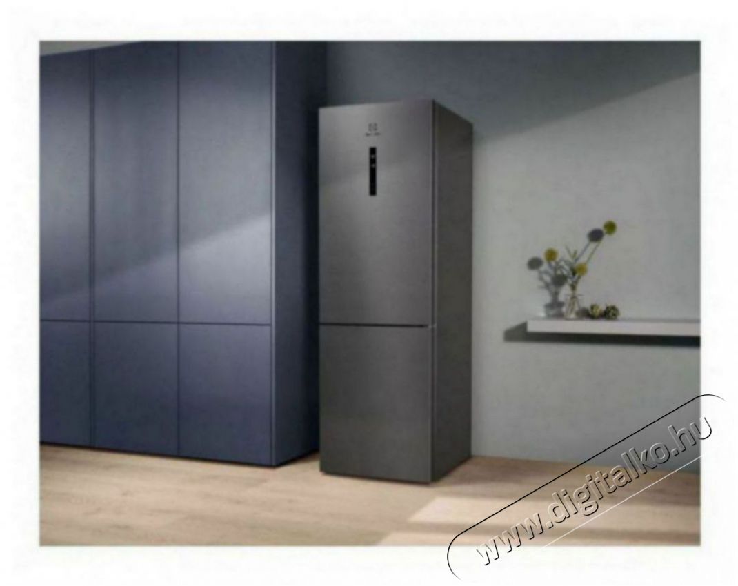 Electrolux LNT7ME32X3 Konyhai term&eacute;kek - Hűtő, fagyaszt&oacute; (szabadon&aacute;ll&oacute;) - Alulfagyaszt&oacute;s kombin&aacute;lt hűtő - 504401