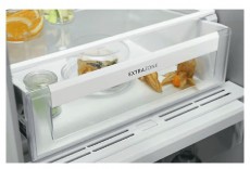 Electrolux ERD6DE18S1 be&eacute;p&iacute;thető egyajt&oacute;s hűtőszekr&eacute;ny Konyhai term&eacute;kek - Hűtő, fagyaszt&oacute; (be&eacute;p&iacute;thető) - Egyajt&oacute;s hűtő - 505097