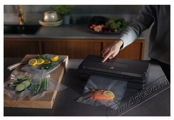 Electrolux E6VS1-6AG V&Aacute;KUUMOZ&Oacute; Konyhai term&eacute;kek - Konyhai kisg&eacute;p kieg&eacute;sz&iacute;tő - Egy&eacute;b kisg&eacute;p kieg&eacute;sz&iacute;tő - 517435