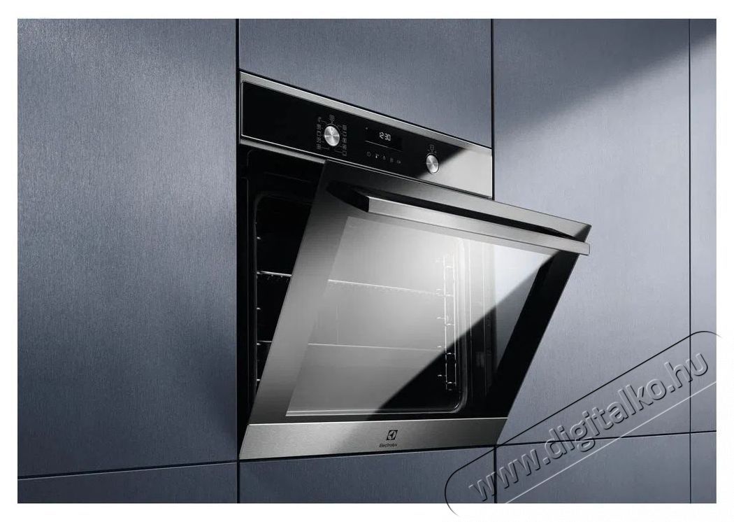 Electrolux 600 SurroundCook EOF6P76X2 S&uuml;tő (be&eacute;p&iacute;thető) Konyhai term&eacute;kek - S&uuml;tő-főzőlap, tűzhely (be&eacute;p&iacute;thető) - S&uuml;tő (be&eacute;p&iacute;thető) - 529433