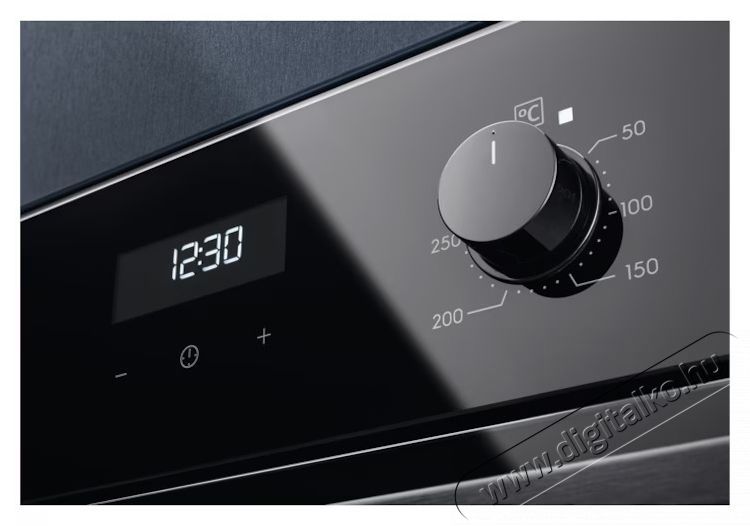 Electrolux EOD5H70BZ, Be&eacute;p&iacute;thető elektromos s&uuml;tő, 65 l, AquaClean, 9 funkci&oacute;s, Wi-fi csatlakoz&aacute;s, SteamBake, Grill, A energiaoszt&aacute;ly, Fekete Konyhai term&eacute;kek - S&uuml;tő-főzőlap, tűzhely (be&eacute;p&iacute;thető) - S&uuml;tő (be&eacute;p&iacute;thető) - 537780
