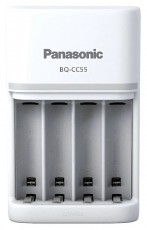 ENELOOP Panasonic BQ-CC55E 1/4db AA/AAA akkutöltő Akkuk és töltők - Elem méretű akku és töltő - Szettben - 456021