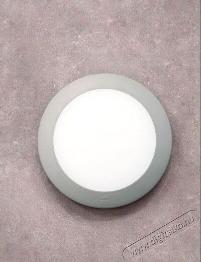 Fumagalli BERTA E27 k&uuml;lt&eacute;ri falil&aacute;mpa &eacute;rz&eacute;kelővel - feh&eacute;r (1B2.000.000.WYPS7) H&aacute;ztart&aacute;s / Otthon / K&uuml;lt&eacute;r - Vil&aacute;g&iacute;t&aacute;s / elektromoss&aacute;g - Kerti / k&uuml;lt&eacute;ri l&aacute;mpa - 369507