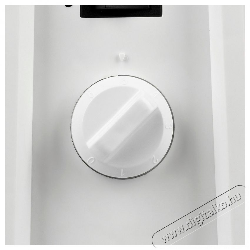 G3 Ferrari G6002501 H&aacute;ztart&aacute;s / Otthon / K&uuml;lt&eacute;r - Fűt&eacute;s - Fűtőventil&aacute;toros hősug&aacute;rz&oacute; - 529477