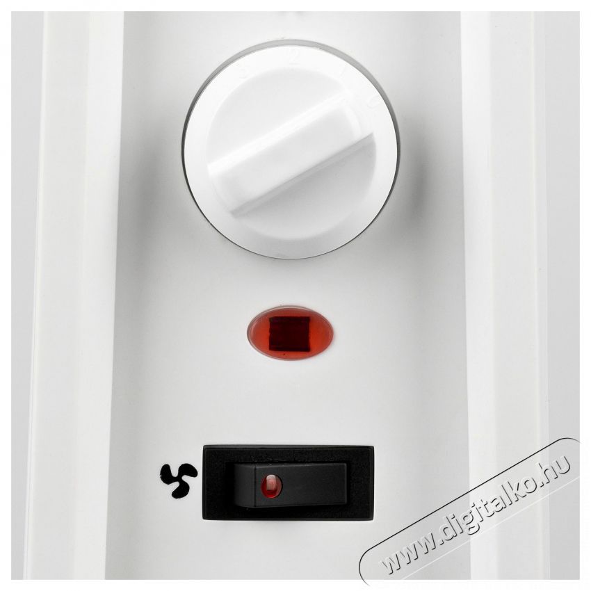G3 Ferrari G6002501 H&aacute;ztart&aacute;s / Otthon / K&uuml;lt&eacute;r - Fűt&eacute;s - Fűtőventil&aacute;toros hősug&aacute;rz&oacute; - 529477