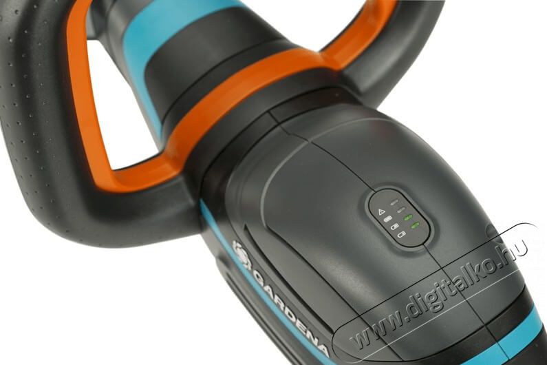 Gardena 14731-20 ComfortCut 60/18V P4A S&ouml;v&eacute;nyny&iacute;r&oacute; akkumul&aacute;torral H&aacute;ztart&aacute;s / Otthon / K&uuml;lt&eacute;r - K&uuml;lt&eacute;r / kerti term&eacute;k / grill - S&ouml;v&eacute;ny / k&eacute;zi fű &eacute;s lomb v&aacute;g&oacute; - 365547