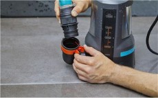 Gardena 9034-20 Mer&uuml;lőszivatty&uacute; tiszta v&iacute;zhez 11000 Aquasensor H&aacute;ztart&aacute;s / Otthon / K&uuml;lt&eacute;r - K&uuml;lt&eacute;r / kerti term&eacute;k / grill - Szivatty&uacute; - 382272