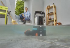 Gardena 9034-20 Mer&uuml;lőszivatty&uacute; tiszta v&iacute;zhez 11000 Aquasensor H&aacute;ztart&aacute;s / Otthon / K&uuml;lt&eacute;r - K&uuml;lt&eacute;r / kerti term&eacute;k / grill - Szivatty&uacute; - 382272