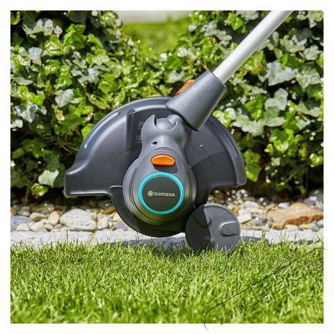 Gardena ComfortCut 550/28 fűszeg&eacute;lyny&iacute;r&oacute; H&aacute;ztart&aacute;s / Otthon / K&uuml;lt&eacute;r - K&uuml;lt&eacute;r / kerti term&eacute;k / grill - Motoros fűkasza / szeg&eacute;lyny&iacute;r&oacute; - 386254