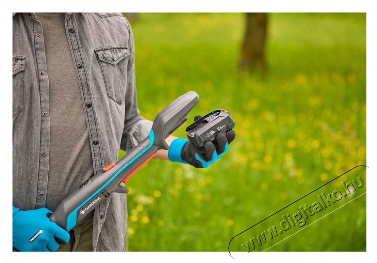 Gardena HighCut 360/18V P4A Akkumul&aacute;toros, teleszk&oacute;pos &aacute;gv&aacute;g&oacute; oll&oacute; k&eacute;szlet H&aacute;ztart&aacute;s / Otthon / K&uuml;lt&eacute;r - K&uuml;lt&eacute;r / kerti term&eacute;k / grill - S&ouml;v&eacute;ny / k&eacute;zi fű &eacute;s lomb v&aacute;g&oacute; - 518717