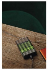 GP Batteries GP Speed M451 Akkut&ouml;ltő + 4&times;AA ReCyko 2700 F&eacute;nyk&eacute;pezőg&eacute;p / kamera - Sport kamera tartoz&eacute;kok - Akkumul&aacute;tor / t&ouml;ltő - 406452