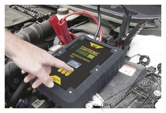 GYS Starttronic Hybrid 950, 12 V, kondenz&aacute;toros ind&iacute;t&oacute; t&aacute;pegys&eacute;g Aut&oacute;hifi / Aut&oacute; felszerel&eacute;s - Aut&oacute;s / aut&oacute;hifi kieg&eacute;sz&iacute;tő - Aut&oacute; akkumul&aacute;tor t&ouml;ltő - 531822