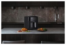 Hisense HAF2100DCD Air Fryer Konyhai term&eacute;kek - Konyhai kisg&eacute;p (s&uuml;t&eacute;s / főz&eacute;s / hűt&eacute;s / &eacute;telk&eacute;sz&iacute;t&eacute;s) - L&eacute;gkever&eacute;ses főzőg&eacute;p / elektromos kukta / multifunkci&oacute;s s&uuml;tő - 532915