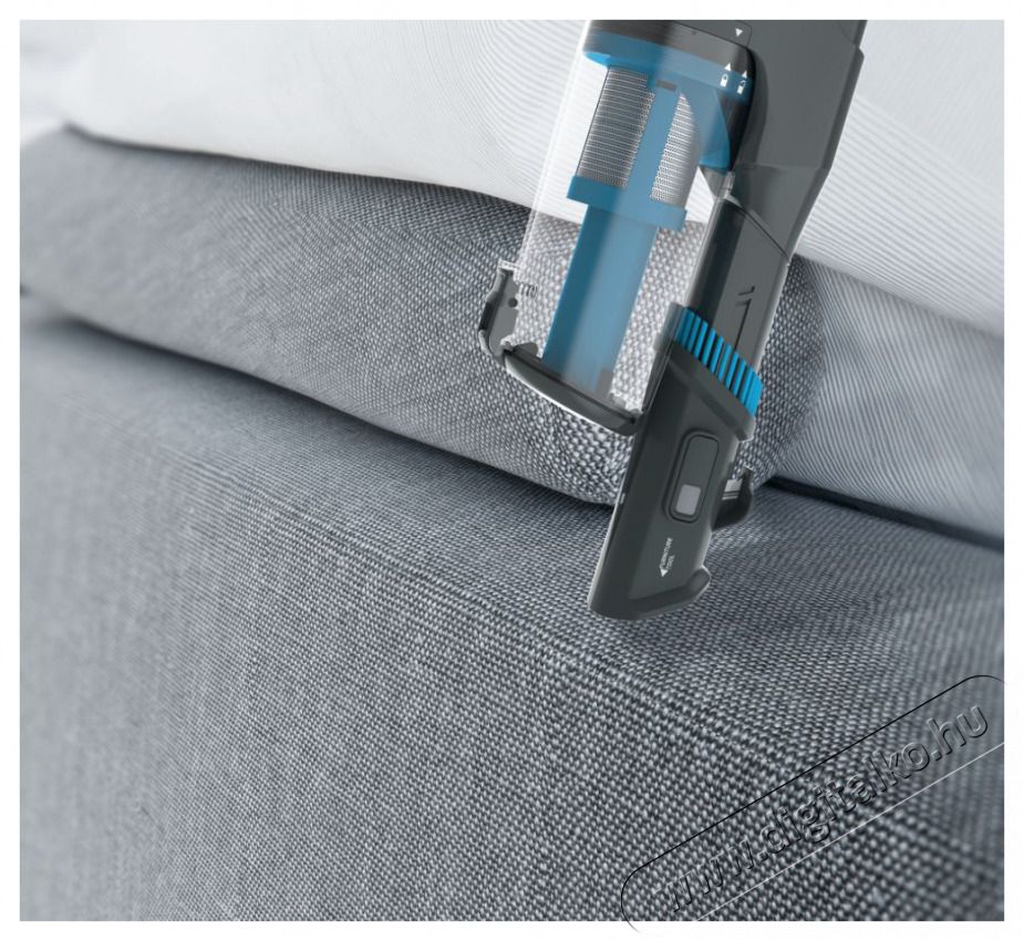 Hoover HF522STP 011 sz&uuml;rke-k&eacute;k akkumul&aacute;toros &aacute;ll&oacute; porsz&iacute;v&oacute; H&aacute;ztart&aacute;s / Otthon / K&uuml;lt&eacute;r - Porsz&iacute;v&oacute; / takar&iacute;t&oacute;g&eacute;p - K&eacute;zi / &aacute;ll&oacute; porsz&iacute;v&oacute; - 399817