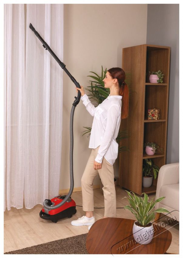 Hoover HE310HM 011 piros-sz&uuml;rke porzs&aacute;kos porsz&iacute;v&oacute; H&aacute;ztart&aacute;s / Otthon / K&uuml;lt&eacute;r - Porsz&iacute;v&oacute; / takar&iacute;t&oacute;g&eacute;p - Porzs&aacute;kos porsz&iacute;v&oacute; - 462099