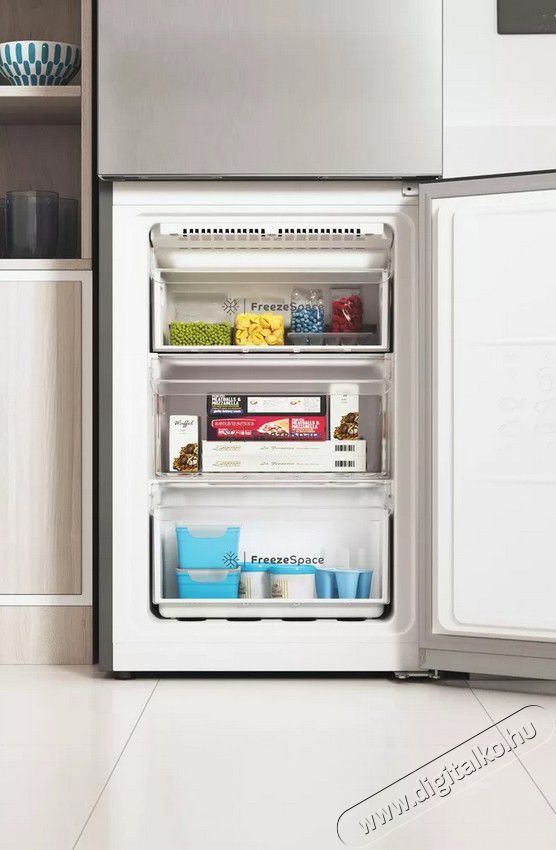 Indesit INFC9 TO32X alulfagyazt&oacute;s hűtő Konyhai term&eacute;kek - Hűtő, fagyaszt&oacute; (szabadon&aacute;ll&oacute;) - Alulfagyaszt&oacute;s kombin&aacute;lt hűtő - 371305