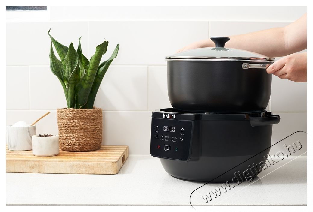 Instant Pot Superior Slow Cooker (7,1 L) lass&uacute; főzőed&eacute;ny Konyhai term&eacute;kek - Konyhai kisg&eacute;p (s&uuml;t&eacute;s / főz&eacute;s / hűt&eacute;s / &eacute;telk&eacute;sz&iacute;t&eacute;s) - L&eacute;gkever&eacute;ses főzőg&eacute;p / elektromos kukta / multifunkci&oacute;s s&uuml;tő - 530983