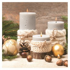 Iris Daisy Kar&aacute;csonyi szalv&eacute;ta, 33x33cm, 20db/csomag, 3 r&eacute;tegű, vegyes mint&aacute;k Konyhai term&eacute;kek - Egy&eacute;b / Konyhai kieg&eacute;sz&iacute;tő - 507367