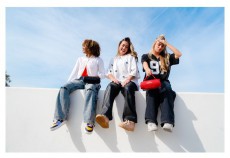 JBL Charge 6 piros Bluetooth hangsz&oacute;r&oacute; Audio-Video / Hifi / Multim&eacute;dia - Hordozhat&oacute;, vezet&eacute;k n&eacute;lk&uuml;li / bluetooth hangsug&aacute;rz&oacute; - Hordozhat&oacute;, vezet&eacute;k n&eacute;lk&uuml;li / bluetooth hangsug&aacute;rz&oacute; - 516284