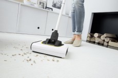 Karcher KB 5  (WHITE) 1.258-010.0 AKKUMUL&Aacute;TOROS SEPRŰ H&aacute;ztart&aacute;s / Otthon / K&uuml;lt&eacute;r - Porsz&iacute;v&oacute; / takar&iacute;t&oacute;g&eacute;p - Seprőg&eacute;p - 327790