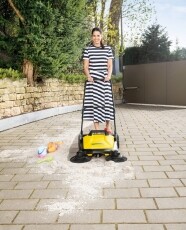 Karcher S 4 TWIN 1.766-360.0 seprőg&eacute;p H&aacute;ztart&aacute;s / Otthon / K&uuml;lt&eacute;r - Porsz&iacute;v&oacute; / takar&iacute;t&oacute;g&eacute;p - Seprőg&eacute;p - 362124