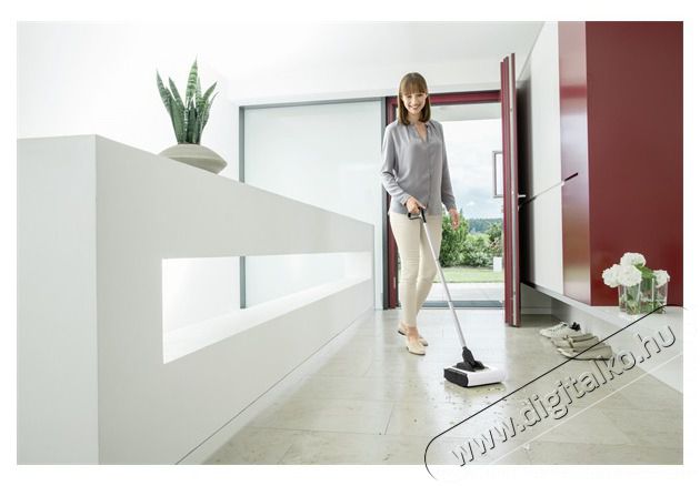 Karcher K&auml;rcher 1.258-050.0 KB 5 elektromos seprű H&aacute;ztart&aacute;s / Otthon / K&uuml;lt&eacute;r - Porsz&iacute;v&oacute; / takar&iacute;t&oacute;g&eacute;p - Seprőg&eacute;p - 502533