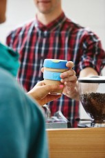 KeepCup b&ouml;gre Brew Cork Black 340 ml M Konyhai term&eacute;kek - Ed&eacute;ny - Termosz - 503719
