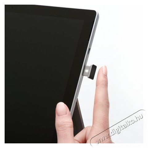 Kensington VeriMark IT Windows FIDO2/WebAuth biometrikus ujjlenyomatolvas&oacute; Iroda &eacute;s sz&aacute;m&iacute;t&aacute;stechnika - Notebook kieg&eacute;sz&iacute;tő - Egy&eacute;b notebook kieg&eacute;sz&iacute;tő - 450584