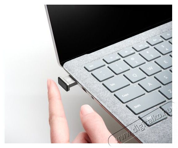 Kensington VeriMark IT Windows FIDO2/WebAuth biometrikus ujjlenyomatolvas&oacute; Iroda &eacute;s sz&aacute;m&iacute;t&aacute;stechnika - Notebook kieg&eacute;sz&iacute;tő - Egy&eacute;b notebook kieg&eacute;sz&iacute;tő - 450584
