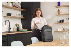 Kensington K60392WW EQ 16 fekete notebook h&aacute;tizs&aacute;k Iroda &eacute;s sz&aacute;m&iacute;t&aacute;stechnika - Notebook kieg&eacute;sz&iacute;tő - Notebook t&aacute;ska / tok - 508531