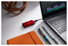 Kingston XS1000 SSD 2TB, piros Iroda &eacute;s sz&aacute;m&iacute;t&aacute;stechnika - Adatt&aacute;rol&oacute; / merevlemez - K&uuml;lső SSD - 503357