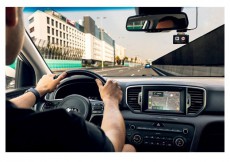 LAMAX T10 4K GPS aut&oacute;s menetr&ouml;gz&iacute;tő kamera F&eacute;nyk&eacute;pezőg&eacute;p / kamera - Aut&oacute;s fed&eacute;lzeti kamera - 404125
