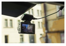 LAMAX T10 4K GPS aut&oacute;s menetr&ouml;gz&iacute;tő kamera F&eacute;nyk&eacute;pezőg&eacute;p / kamera - Aut&oacute;s fed&eacute;lzeti kamera - 404125