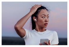 LAMAX Clips1 Plus True Wireless Bluetooth feh&eacute;r f&uuml;lhallgat&oacute; Audio-Video / Hifi / Multim&eacute;dia - F&uuml;l &eacute;s Fejhallgat&oacute;k - F&uuml;lhallgat&oacute; - 500472