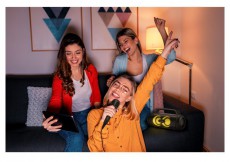 LAMAX PartyGo1 Play hordozhat&oacute; Bluetooth party hangsz&oacute;r&oacute; Audio-Video / Hifi / Multim&eacute;dia - Hordozhat&oacute;, vezet&eacute;k n&eacute;lk&uuml;li / bluetooth hangsug&aacute;rz&oacute; - Hordozhat&oacute;, vezet&eacute;k n&eacute;lk&uuml;li / bluetooth hangsug&aacute;rz&oacute; - 508349